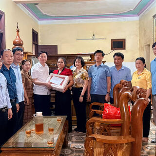 <a href="/tin-tuc-su-kien/nguoi-tot-viec-tot" title="An sinh xã hội" rel="dofollow">An sinh xã hội</a>